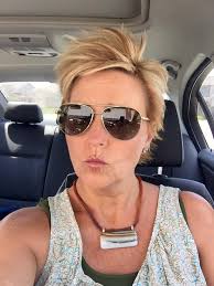 Oh wow 👏 get it Tammy you look so gorgeous