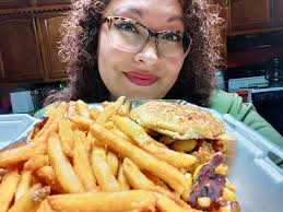 Review of Big MaMa's Cheesecake Co. in Syracuse