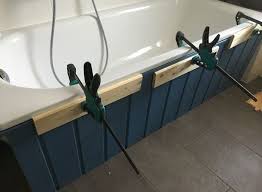 Badewanne Mit Holz Verkleiden In 2020 Badewannenverkleidung Badewanne Wanne