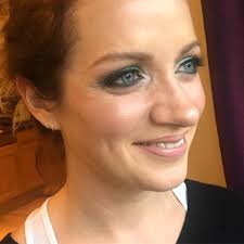 A fun glitter eye for this lovely lady this eve! X