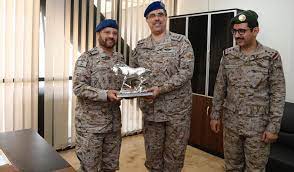 اليقظة أربعة تصيب الزي العسكري الجديد للجيش السعودي dsvdedommel com