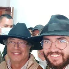 Estado suspende por presunta doble militancia al alcalde de Duitama