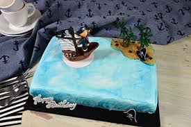 • 100 g schokolade • 100 g sahne Piratentorte