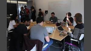 Commercio al minuto di articoli di cartoleria, accessori per ufficio, telefonia ed accessori, giocattoli e giochi commercio elettronico di articoli di cartoleria. Bbc Radio 6 Music 6 Music Festival 2015 At The 6 Music Hack Day Marco Bettiolo From 7 Digital Presents At The Festival Hack Day