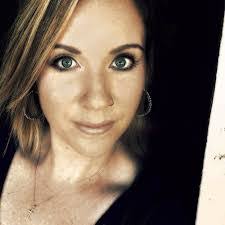 Michelle Sparrow's Instagram, Twitter & Facebook