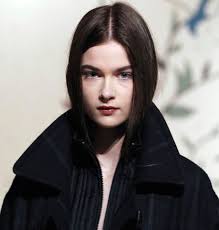 A Lazy Winter Day Beauty Idea That Will Make You Feel Like A Snow Goddess