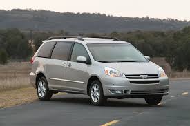 2005 toyota sienna xle awd. 2004 10 Toyota Sienna Consumer Guide Auto