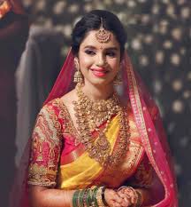 New trendy designer wedding sherwani designs for every indian groom. 7 Must Have Jewellery For A South Indian Bride Bridal Jewellery Online