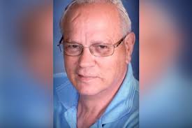 Lawrence Dale Nicholson Jr"