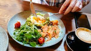 132020 salmon eggs and avocados are good food choices for someone with ulcerative colitis. Healthy Foods For Your Ulcerative Colitis Diet Everyday Health