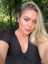 If I ask you to do it with me, but just stay friends, would you accept? 🤔🤭