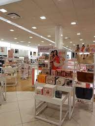 Ulta Beauty 4140 S Pulaski Rd Chicago Il 60632 Usa