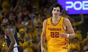 Men's Basketball] Mount Mercy big men get league honors