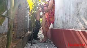 Indian Village Wife Outdoor Sex - XNXX.COM