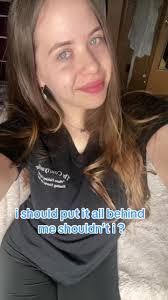 Rhonda Jacobson's Instagram, Twitter & Facebook