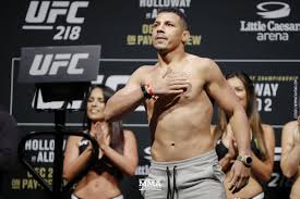 Beneil dariush breaking news and and highlights for ufc 262 fight vs. Mmafighting Com On Twitter Drakkar Klose Vs Beneil Dariush Rebooked For Ufc 248 Https T Co E2isk5b5go