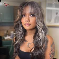 Artist shares dimensional color book artwork