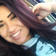 Arlette Duran's Instagram, Twitter & Facebook