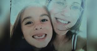 Stephanie Sprinkle's Instagram, Twitter & Facebook