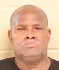 BOOKING REPORT: MORE ILLEGAL GUNS OFF STREETS; VCAT ARREST TWO AND SEIZES  FIREARMS AND NARCOTICS On April 2, 2025, at approximately 7:00 a.m.,  members of the Shreveport Police Department's Violent Crimes Abatement