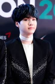 Entdecken sie (are you ready) do the bus stop / suga von the fatback band / sarah ruba bei amazon music. Suga C ë¬ê·¸ë½ìê° Do Not Edit Suga Bts Yoongi Yoongi