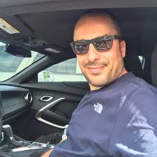 What is the best way to connect dual subs to Hegel H120?