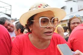 Câmara aprova entrega de título de cidadã de Camaçari a Ivoneide Caetano