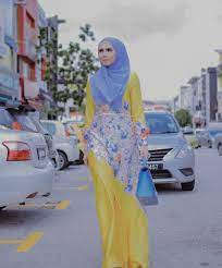 She has been married to zain saidin since december 11, 2013. Jumlah Baju Raya Rozita Che Wan Tahun Ini Buat Mata Netizen Terjojol Iluminasi