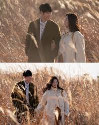 He smiles at the thought of her being back in korea. Foolish Asian Drama Life Find Me In Your Memory