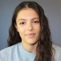 Taylor Crooks's Instagram, Twitter & Facebook