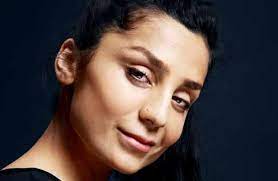 With michael kallbäck, nadia nadim. Nadia Nadim Kritiserer Spillerforeningens Direktor I Ny Bog Fodbold For Piger