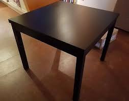 Wir verwenden für unsere ausziehbaren esstische aus eiche ausschließli. Bjursta Tisch Ikea Schwarz Braun 90x90 Ausziehbar Neuwertig Eur 65 00 Picclick De
