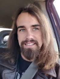 Douglas Grissom's Instagram, Twitter & Facebook