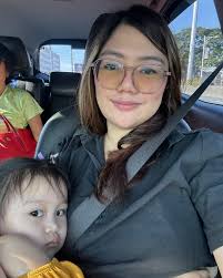 Did you find the end of your breastfeeding journey a little bit sad? 🌀 It  was sad when I stopped breastfeeding Olivia because I need to stop for my  meds, we're not