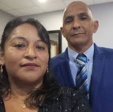 We're giving away a FREE King Kong 8 to celebrate DAD this Father's Day!  Simply snap a photo of you and your dad, post it in the comments section of  this post👇,