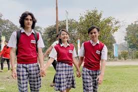 Ciyee.jantungnya berdebar kencang habis ketemu gino dari jendela smp episode 246. Quiz Jadi Siapa Kamu Kalau Main Sinetron Dari Jendela Smp