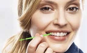 Amazon.com: Coobbar 200 יחידות ראש כפול 50 יחידות/קופסא חוט דנטלי מברשת  קיסם שיניים מקל שיניים קיסמים לטיפול אוראלי : טיפוח הבריאות והבית