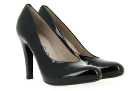 A wide selection of items: Unisa High Heel Pichi Black Patent Size 39