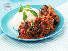 Tips membuat pepes ikan kembung bumbu merah: Resep Ikan Pe Sambal Penyet