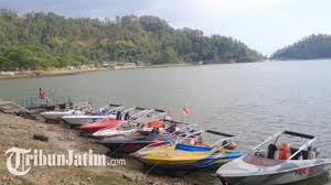 Kalau hari libur, banyak orang berkunjung kesana. Destinasi Wisata Di Ponorogo Tetap Buka Dengan Prokes Ketat Tidak Pakai Masker Dilarang Masuk Tribun Jatim