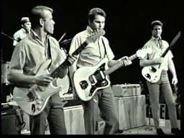 The Beach Boys Wouldn T It Be Nice перевод The Beach Boys Wouldn T It Be Nice Good Vibrations Highest Quality Youtube The Beach Boys Cool Music Videos Oldies Music