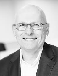 Jade Hedges's Instagram, Twitter & Facebook