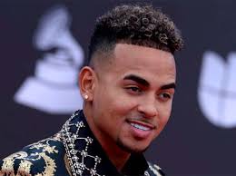 This browser doesn't support spotify web player. Ozuna En Lo Mas Alto De Compositores Latinos De Billboard Por Los Dioses Ultimas Noticias