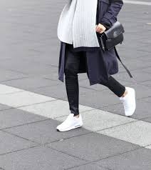 Outfit Big Coat Scarf And Nike Air Max Trending Fashion Shoes Outfits Nike Air Max Thea