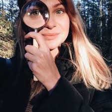 Nora Bergman (@norabergm)