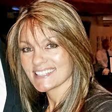 Lauren Throne (@HerThroneOfGold)