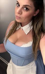 Just wear this one a few times a month and take more pictures. We'll be  fine. 😍