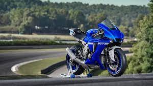 In fact, we loved the balance of raw performance and rideability of the previous r1 that debuted in '15 so much that we named it best. R1 Motorcycles Yamaha Motor