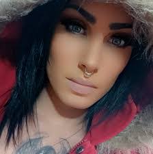 Corrie Jo's Instagram, Twitter & Facebook