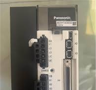 NEW PANASONIC MDDHT3530E02 AC SERVO DRIVER MDDHT3530E02